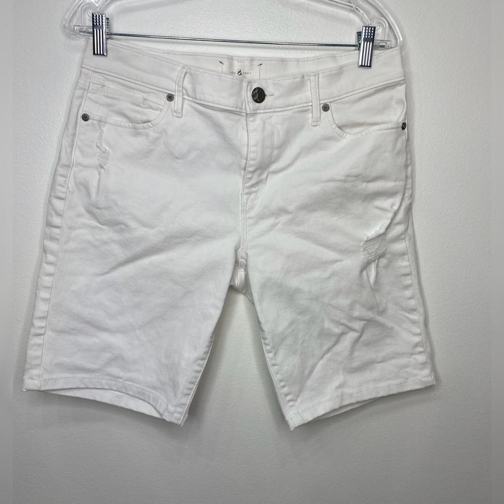 Lou & Grey “slouchy straight crop” shorts SZ 30